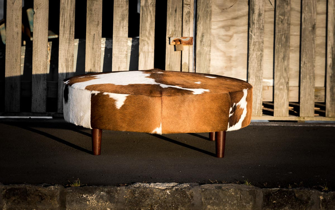 Cowhide Ottoman Round Brown and White Wood Legs 110x110x40cm